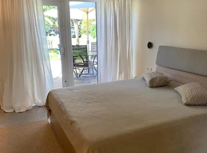 Гостьовий будинок Prie Juros *