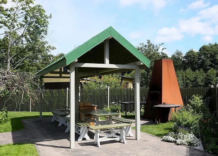 Гостьовий будинок Prie Juros *